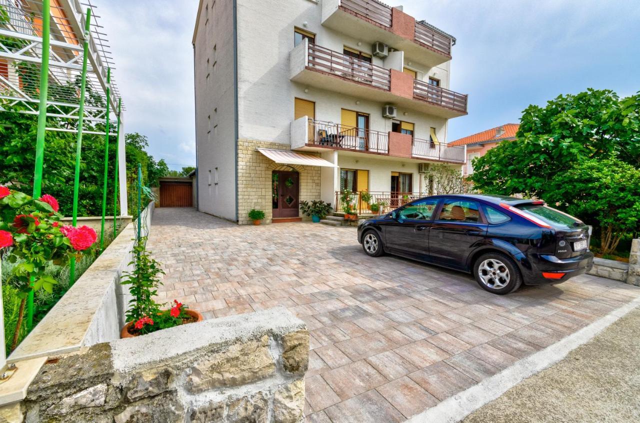 Apartmani Suncica Selce Exterior photo
